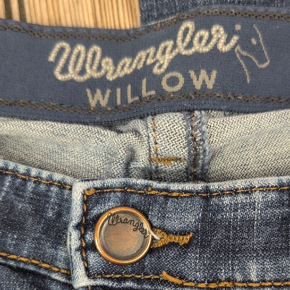 Wrangler Women's Dark Blue Boot Cut Jeans POSSIBLE SIZE 14 no Tag - Picture 5 of 10